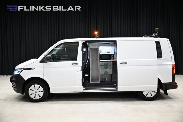 Volkswagen Transporter 2021 – bild 2