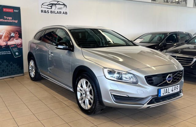 Volvo V60 Cross Country 2016