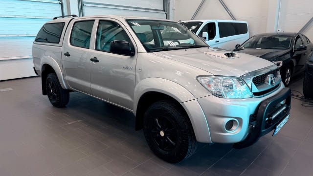 Toyota HiLux 2011