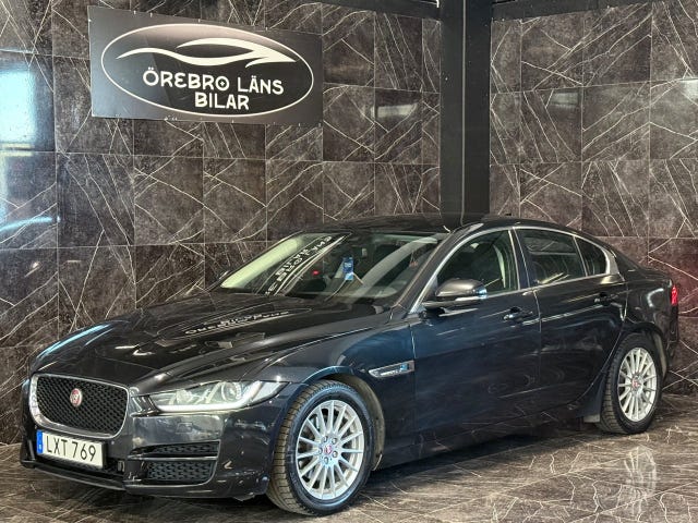 Jaguar XE 2016