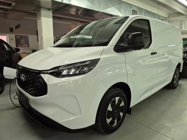 Ford E-Custom 2026