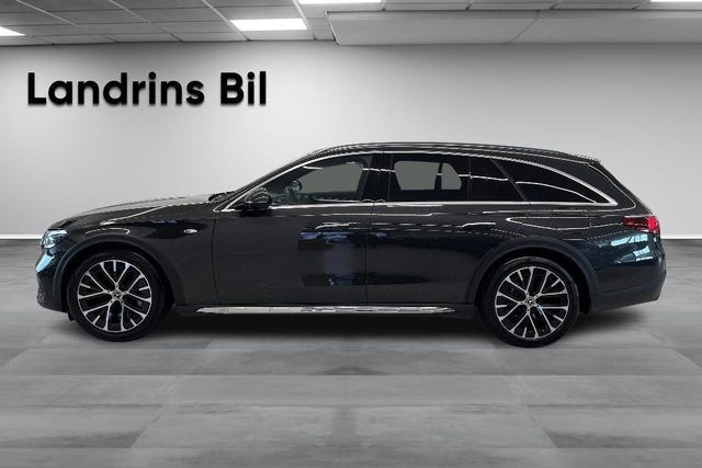 Mercedes-Benz E300 de 2025 – bild 4