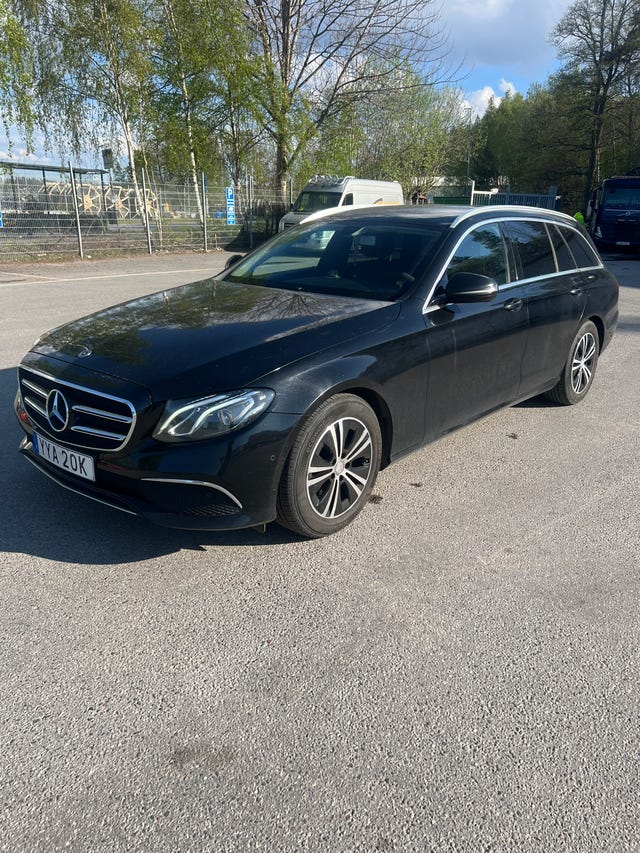 Mercedes-Benz E220 2020