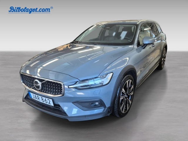 Volvo V60 Cross Country 2024