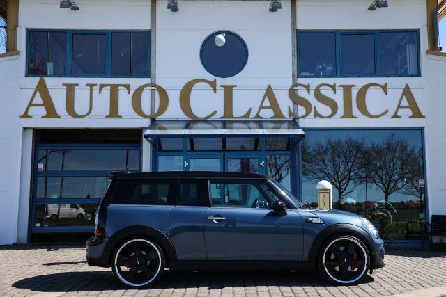 MINI John Cooper Works 2011