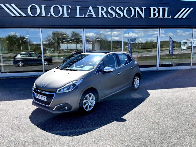 Peugeot 208 2016