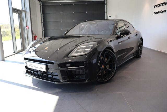 Porsche Panamera 4 2026