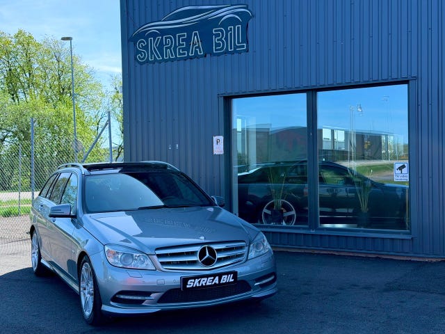 Mercedes-Benz C250 2011