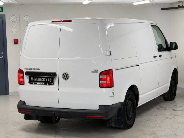 Volkswagen Transporter 2017 – bild 2