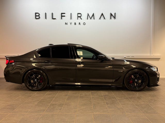 BMW 530e 2023