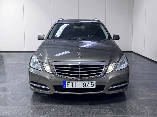 Mercedes-Benz E 220 2011 – bild 2