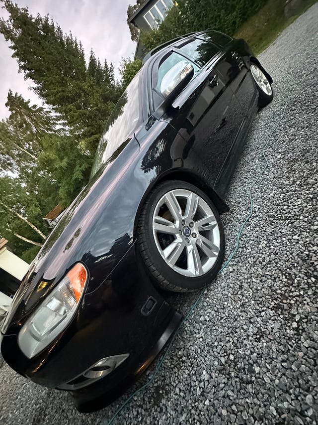 Volvo V70 2011