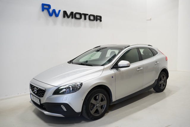 Volvo V40 Cross Country 2016