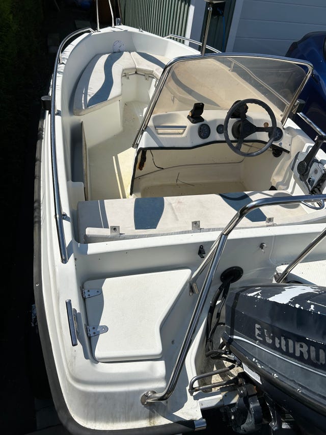Ryds 440 GT Evinrude 40hk inkl. ny 30-trailer