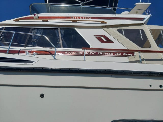 STOREBRO 380 Royal Crusier