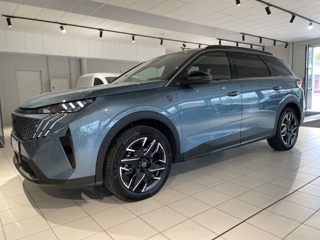 Peugeot 5008 2025