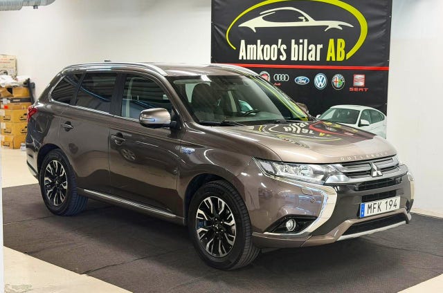 Mitsubishi Outlander 2016