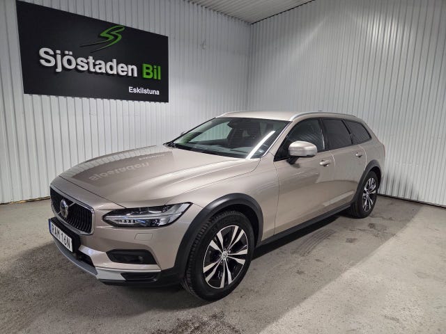 Volvo V90 Cross Country 2024