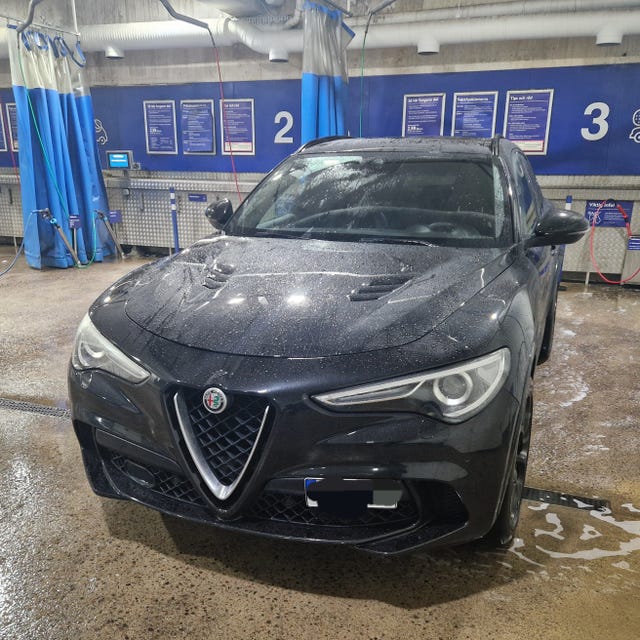 Alfa Romeo Stelvio Quadrifoglio 2019