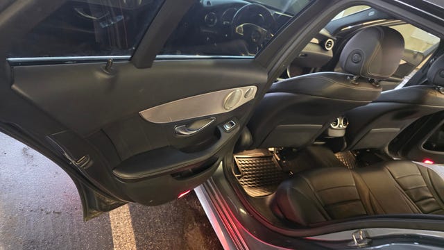 Mercedes-Benz C220 2018 – bild 3