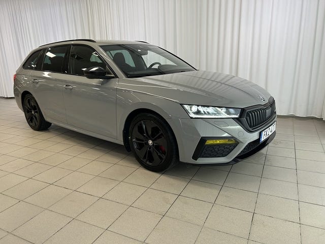 Skoda Octavia RS 2021