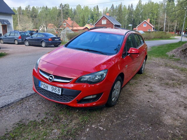 Opel Astra 2014