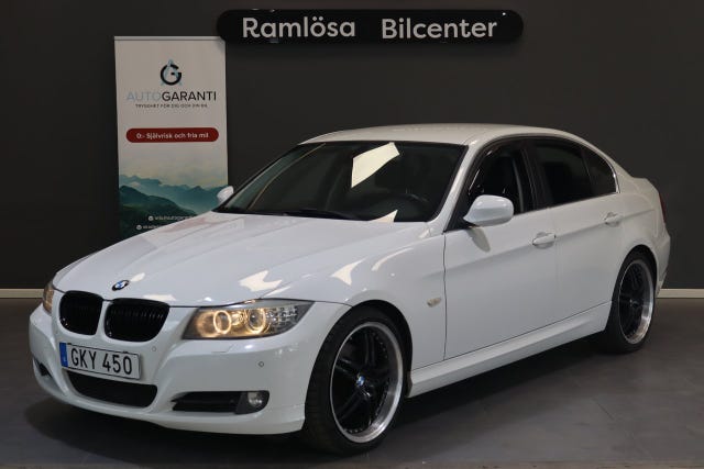 BMW 325i 2011