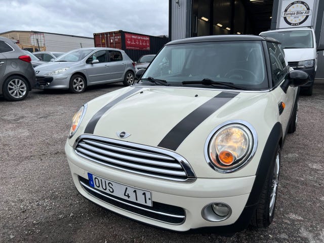 MINI Cooper 2010