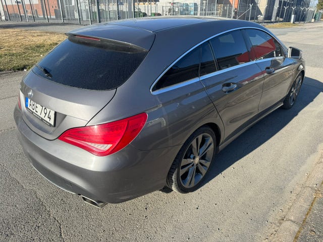Mercedes-Benz CLA 200 d 2016
