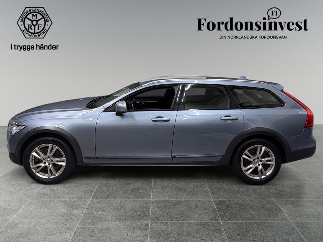 Volvo V90 Cross Country 2019 – bild 2