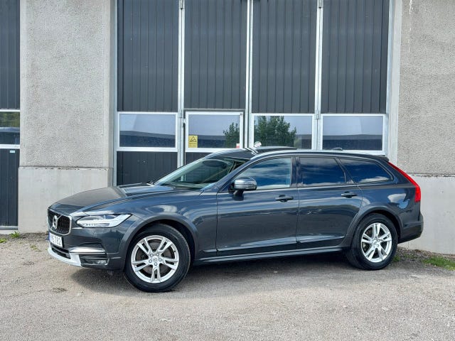 Volvo V90 Cross Country 2018