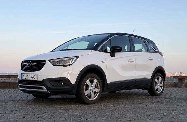 Opel Crossland X 2017