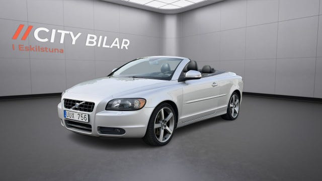 Volvo C70 2010