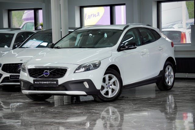 Volvo V40 Cross Country 2015