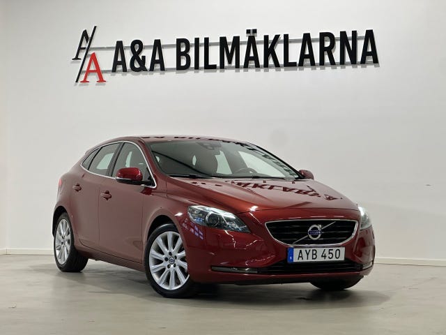 Volvo V40 2014