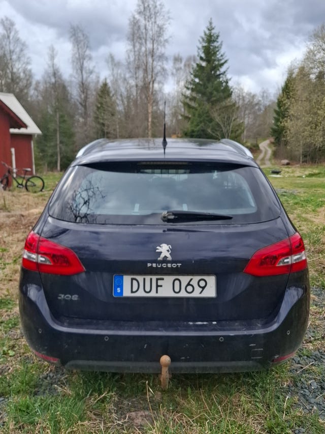 Peugeot 308 SW 2014