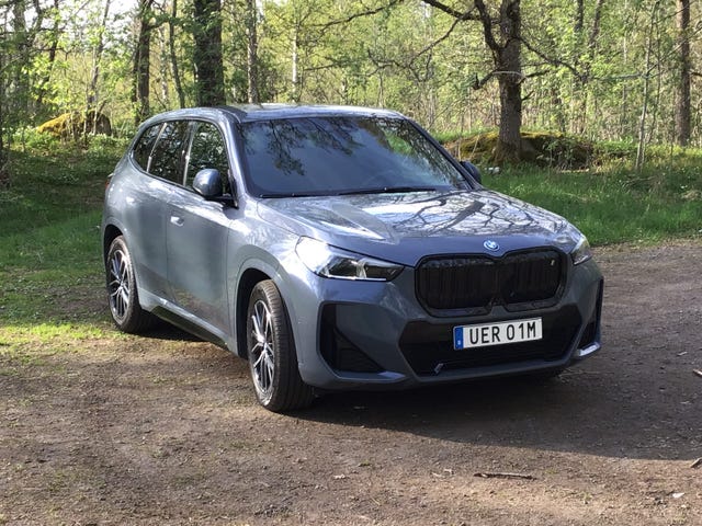 BMW iX1 2023