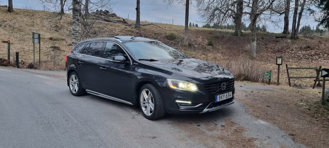 Volvo V60 2015