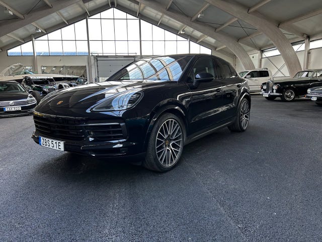 Porsche Cayenne 2022