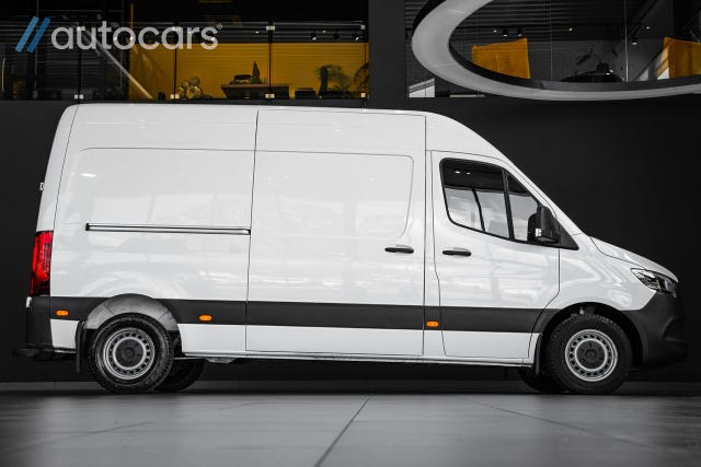 Mercedes-Benz Sprinter 211 2023
