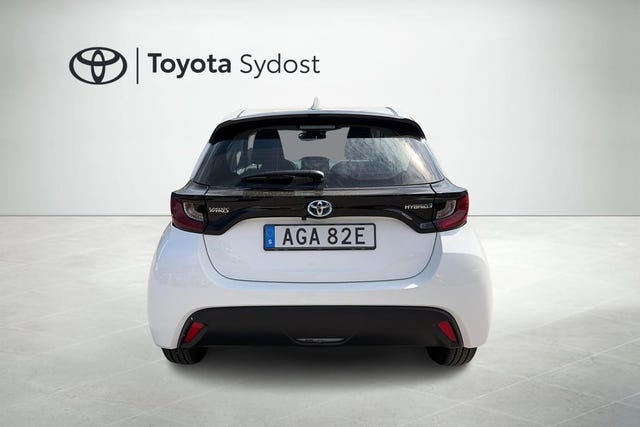 Toyota Yaris 2024 – bild 4