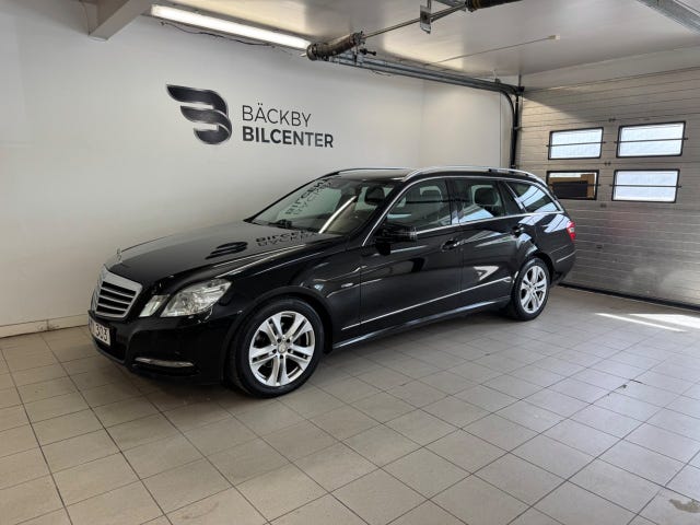 Mercedes-Benz E220 2011
