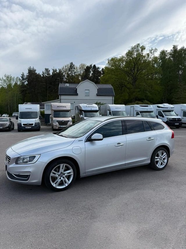 Volvo V60 2016