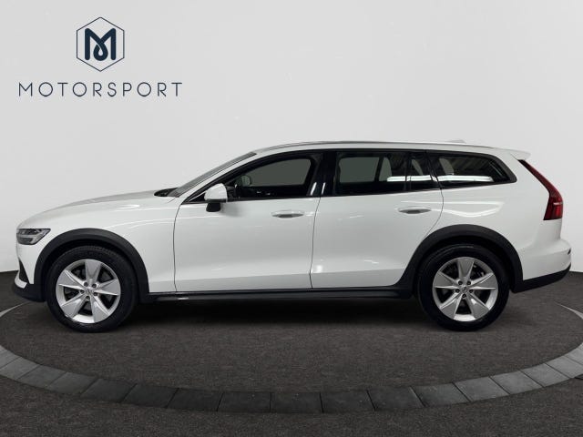 Volvo V60 Cross Country 2019 – bild 2