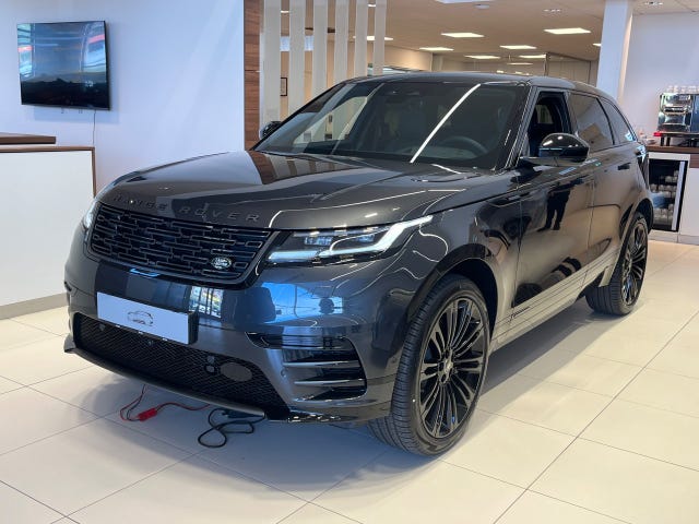 Land Rover Range Rover Velar 2026