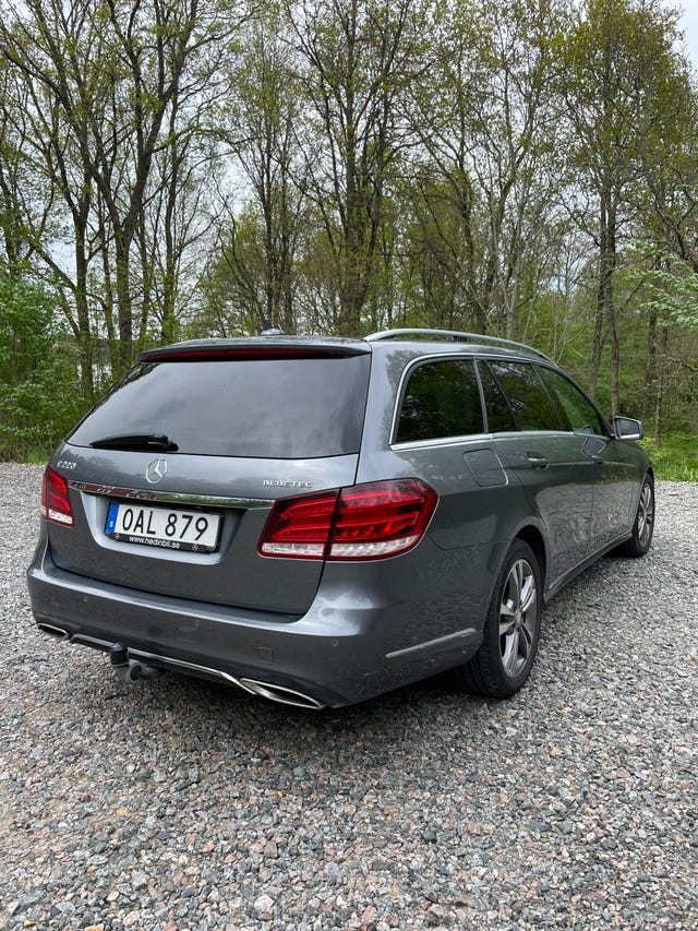 Mercedes-Benz E220 2016 – bild 3