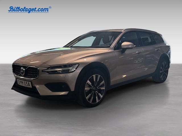 Volvo V60 Cross Country 2024