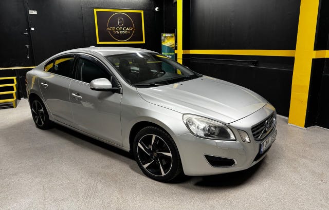 Volvo S60 2011