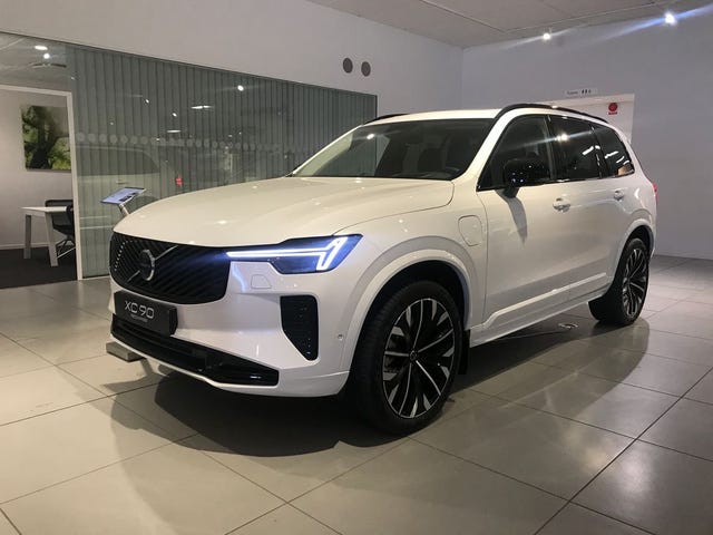 Volvo XC90 2026