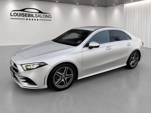 Mercedes-Benz A180 2022
